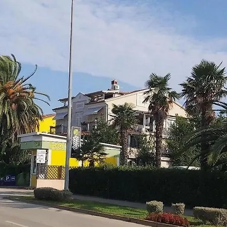 And Porto Del Mar Guest house Medulin