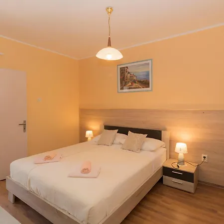 Porto Del Mar Affittacamere 3*