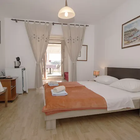 Гостевой дом Porto Del Mar 3*