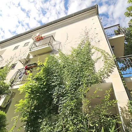 Casa de hóspedes Porto Del Mar 3*