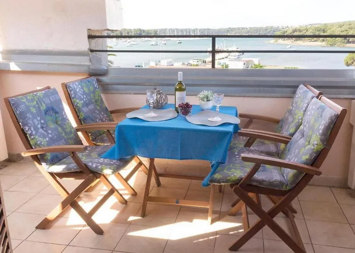 게스트하우스 Porto Del Mar 3*