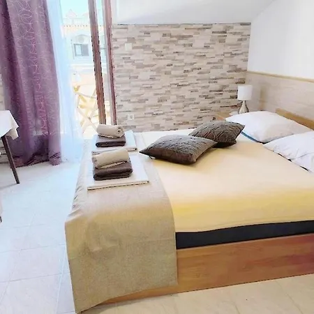 Porto Del Mar מדולין