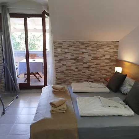 B&B Rooms And Apartments Porto Del Mar 3*