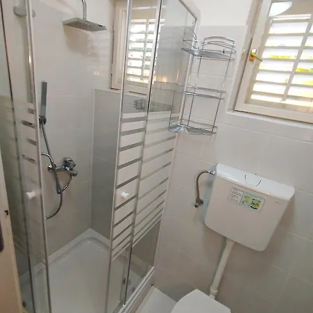 B&B Rooms And Apartments Porto Del Mar Guest house Medulin