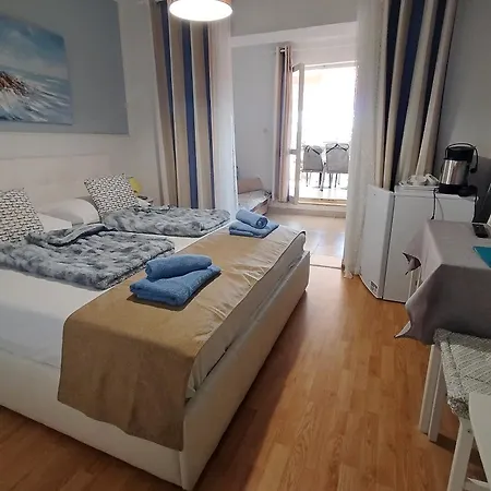 B&B Rooms And Apartments Porto Del Mar 3*