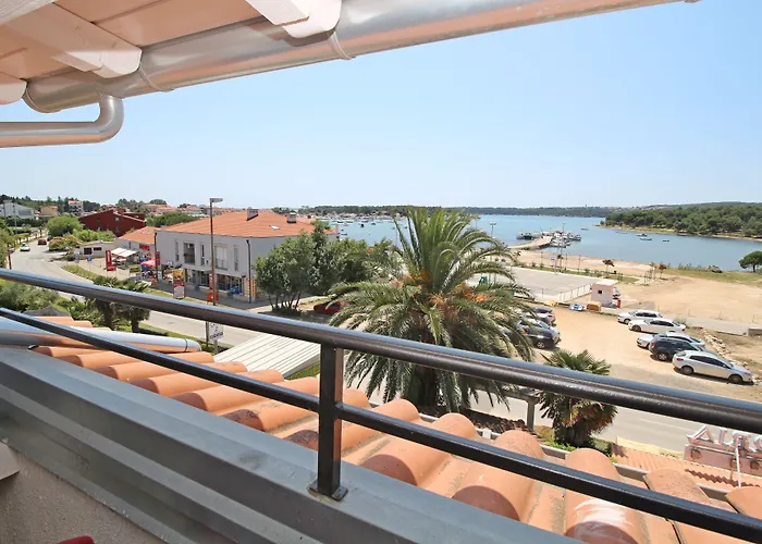 Гостевой дом Porto Del Mar 3*